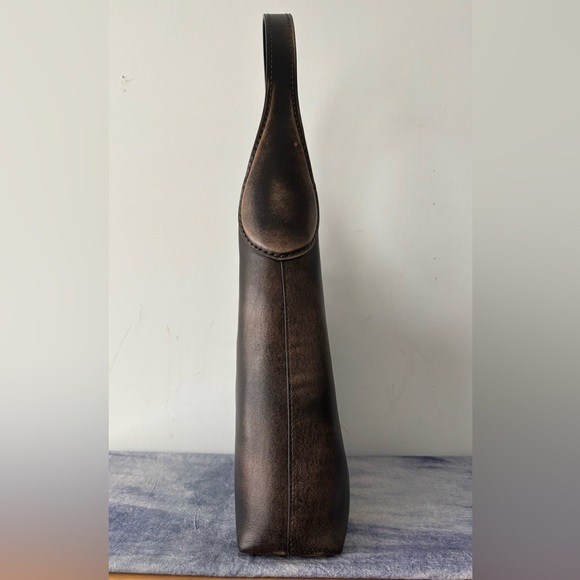 Coach Brooklyn 28 Loved Leather - Picture 5 of 15